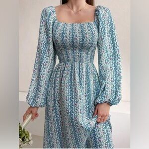 Floral print/lantern sleeve dress